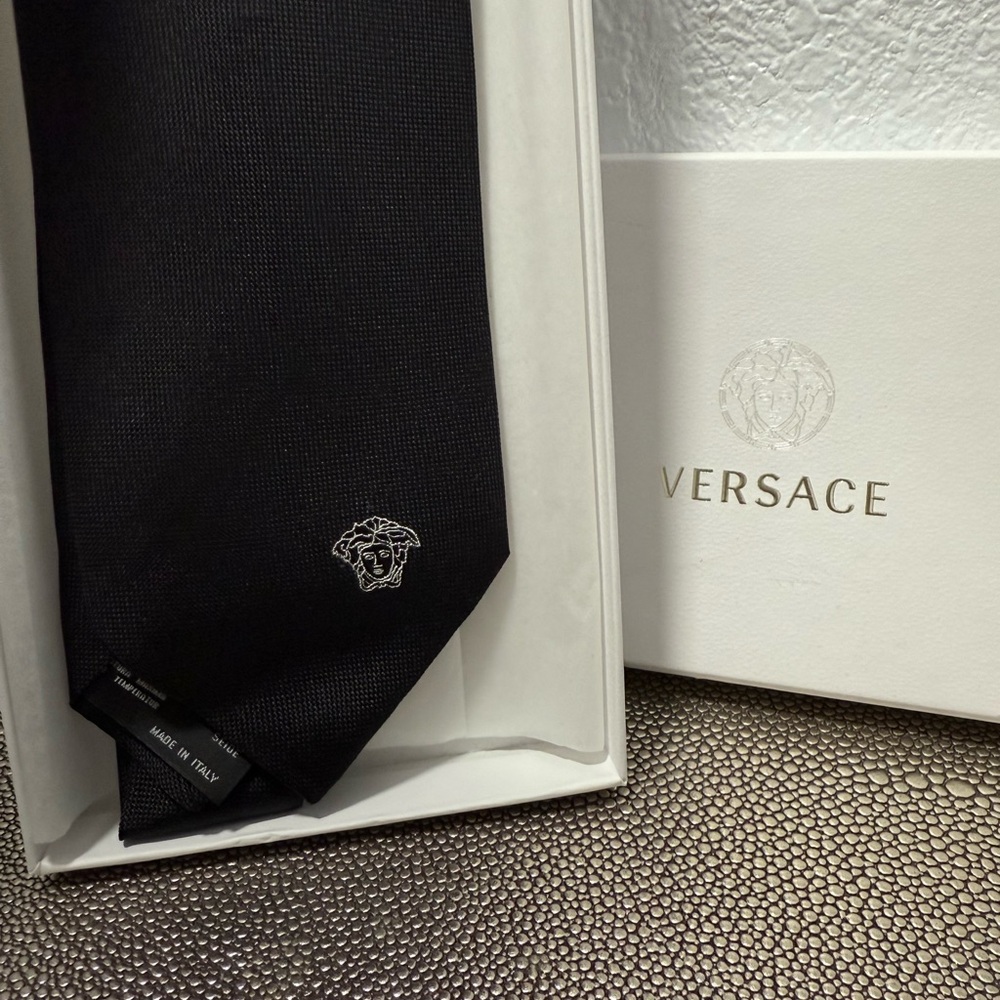 Versace White and Gray Textured Box